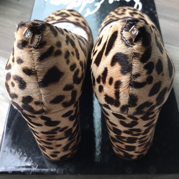 Sam Edelman Stillson Pumps - Picture 4 of 8